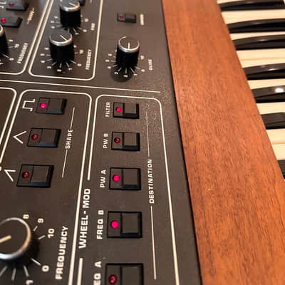 Sequenial Circuits Prophet 5 Rev 3.2 (vintage) 1981 - wood image 2