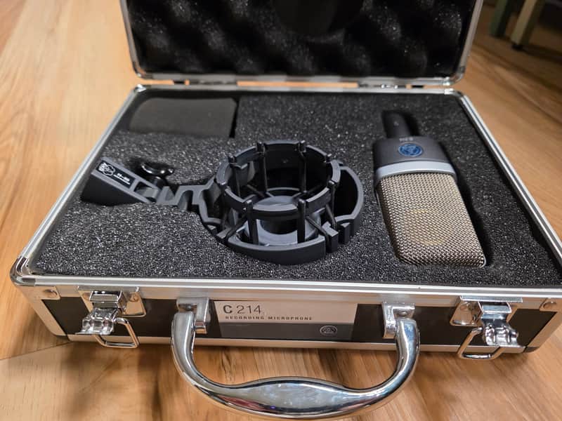 AKG C214 Large Diaphragm Cardioid Condenser Microphone 2010s - Black image 1