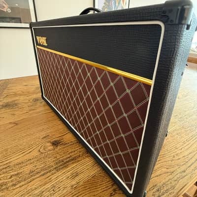 Vox AC15C1X Custom 2-Channel 15-Watt 1x12" Blue Alnico Guitar Combo - AS NEW CONDITION image 15