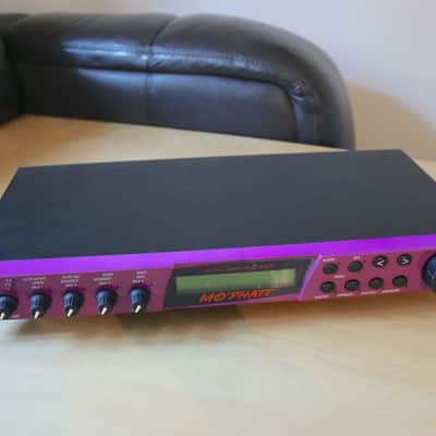 E-MU Systems Mo'Phatt Rackmount 64-Voice Expandable Synthesizer 2000 - Purple