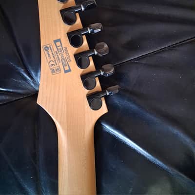 Ibanez RGD 320 2010 - Blanche image 7