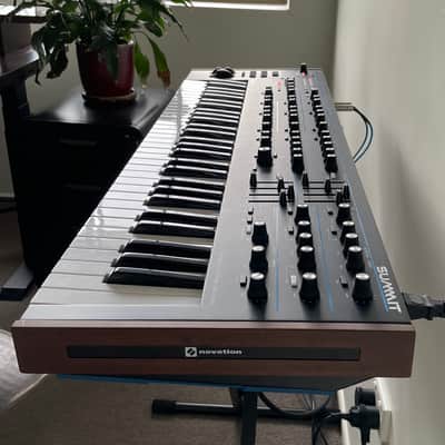 Novation Summit 61-Key 16-Voice Synthesizer 2019 - Present - Black image 5