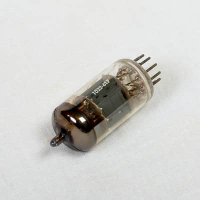 Mullard IEC 12AU7 / ECC82 Preamp Tube – Tests Strong – Made in Great Britain image 4