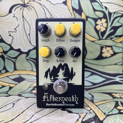 Earthquaker Devices Afterneath Otherworldly Reverberator V1 - Used image 2