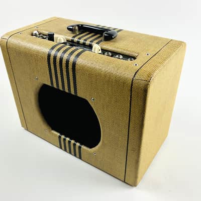 Valco Chicago 51 Tweed Tube Amplifier. Good. Better. Best. 1952 image 3
