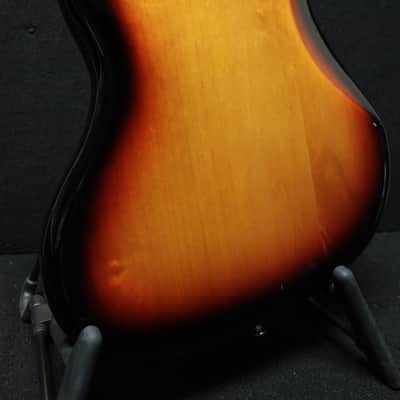 FENDER JAZZMASTER HH MIM 2022 - 3 TONE SUNBURST image 12