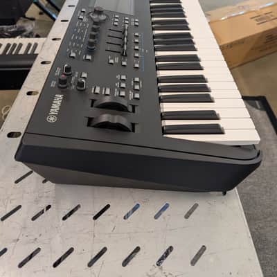 Immagine Yamaha MODX6+ - 3