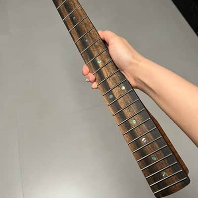 Striped Ebony Fretboard 22frets 5a Roasted flame Maple guitar neck Radius 12inch Round stainless steel 22 frets Roasted flame Maple guitar neck Striped Ebony fingerboard 25.5inch hole 10mm Radius: 12 inches image 8