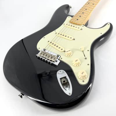 2017 Fender American Professional Stratocaster - Black image 2