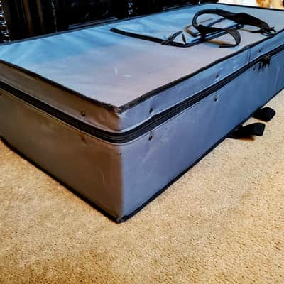 CUSTOM-BUILT KEYBOARD/SYNTHESIZER TRAVEL CARRYING CASE/BAG image 5