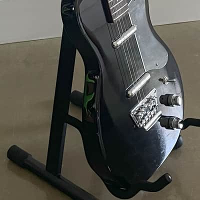 New Old Stock Silvertone 1303/U2 Reissue W/Hanging Bag, Wall Hanger & Accessory Bundle 2010s - Black image 1