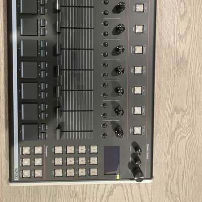 Isla Instruments S2400 Desktop Sampler 2019 - Present - Black image 1