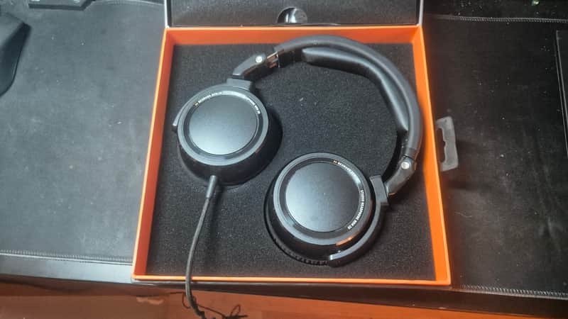 Neumann NDH 20 Dynamic Studio Monitoring Headphones 2019 - Present - Matte Black image 1