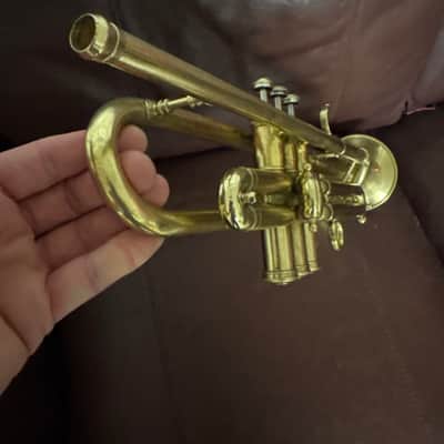 Conn 10B (New Era) (1935) (Medium Bore) Bb Trumpet SN 300537 (rare) (100% new clear lacquer) image 17