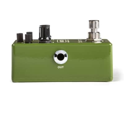 MXR M281 Thump Bass Guitar Preamp EQ Compact Mini Bass Effects Pedal image 3
