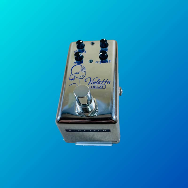 Red Witch Violetta Delay image 1