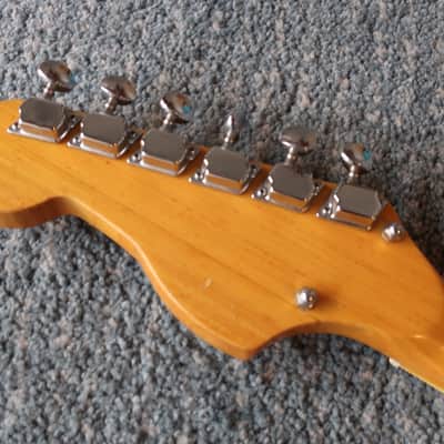 Vintage 1960s Teisco MIJ Early Hoshino Gakki Ibanez Maxitone 3 Pick UP Claw Shape Guitar Rare image 9