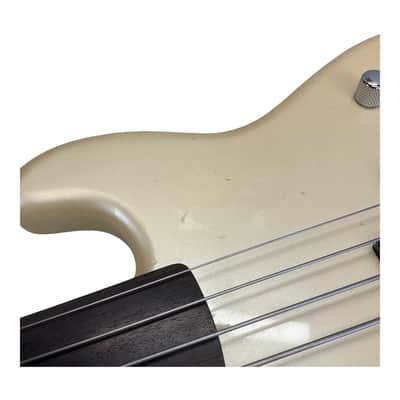 Used Fender Jazz Bass Special Fretless Bass Guitar Yellow 4-String image 11