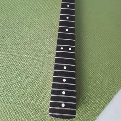 Fender USA Highway 1 stratocaster rosewood neck image 14