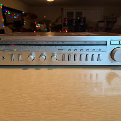 JVC R-2X AM/FM Synthesizer Stereo Receiver 120V 60Hz 195Watts *SERVICED* Beauty image 2