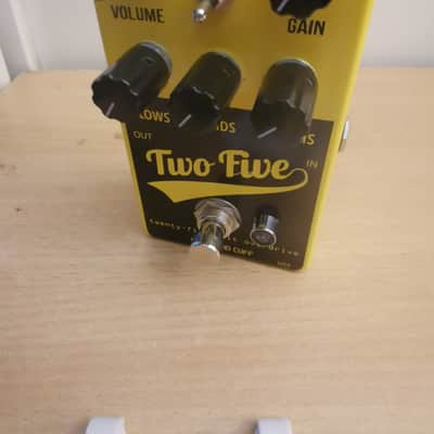 Wren and Cuff Two Five Drive/Boost - Yellow/Black image 15