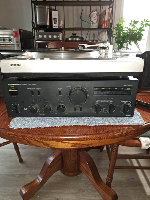 Onkyo Integra A 8067 1980 - Black image 1