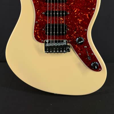 Open Box Demo Suhr Ian Thornley Signature Series Classic JM in Vintage Yellow with Tremolo Bridge image 1