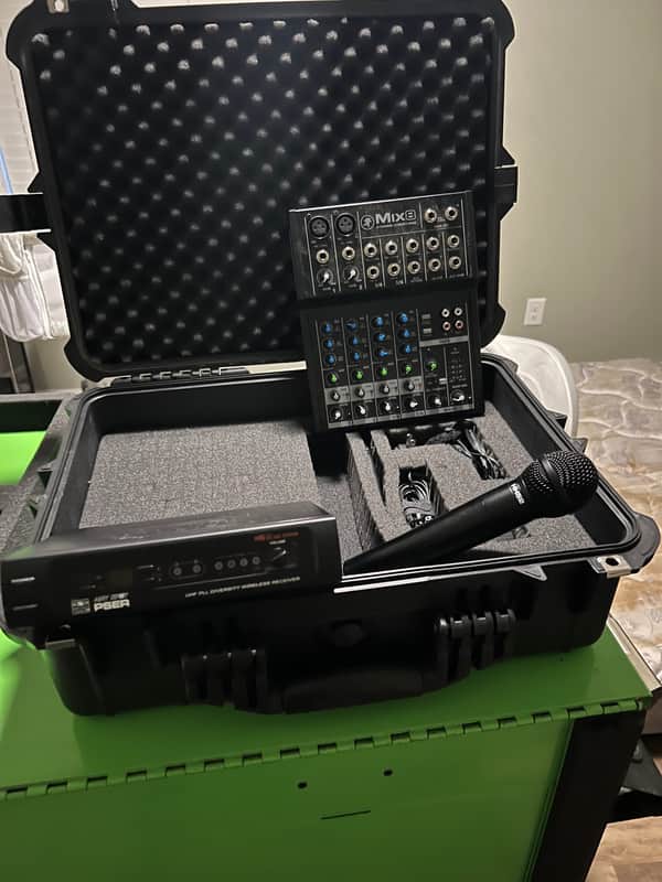 Galaxy Audio wireless mic system and Mackie 6 channel mixer Galaxy AnySpot PSER wireless mic system 2025 - Black image 1