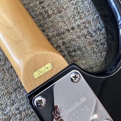 Washburn G-2V 80s With Case image 19