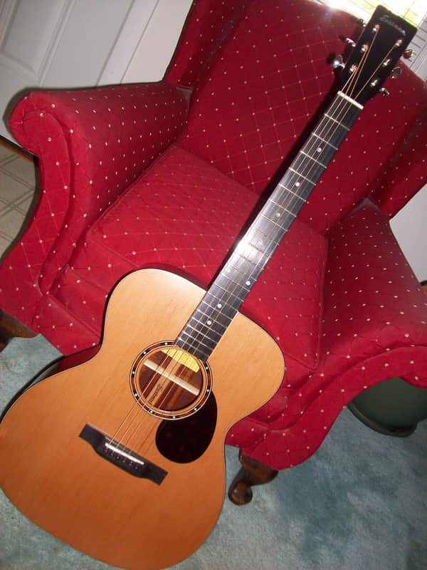 Eastman  E2OM-CD All Solid Wood Natural Satin image 1