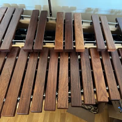 DeMorrow 4.3 Octave Rosewood Studio Marimba 2022 - Rosewood image 3