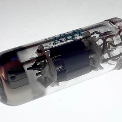 Phillips 6205 Subminiature Pentode Tubes - Lots of 5 - NOS sealed image 5