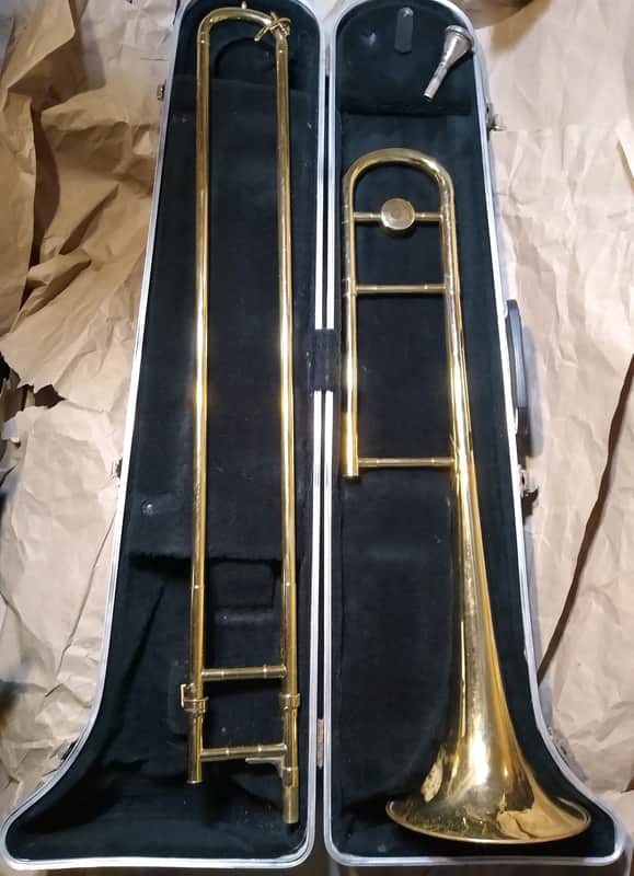 Indiana Music Co Professional trombone, USA, with case and mouthpiece, Very Good Condition image 1