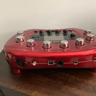Line 6 POD X3 Multi-Effect and Amp Modeler 2007 - 2008 - Red image 2