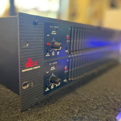DBX 1231 Dual Channel 31-Band Graphic Equalizer EQ Rackmount Unit w/ Power Cable image 3