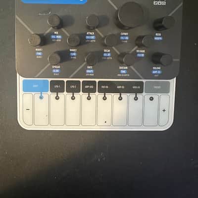 Modal Electronics CRAFTsynth 2.0 Monophonic Virtual Analogue Wavetable Synthesizer 2018 - 2020 White image 1