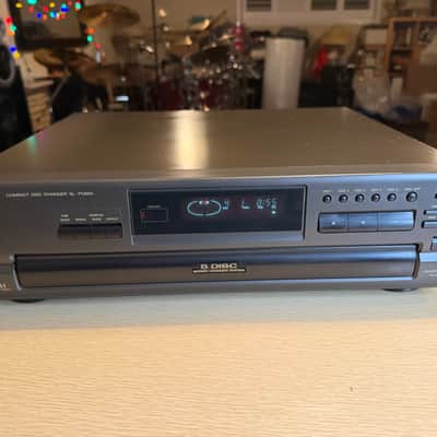Technics SL-PD665 MASH 5-Disc CD Changer Player Vintage Tested Working image 2