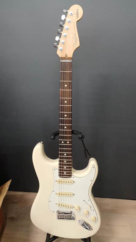 Fender Jeff Beck Stratocaster Olympic Electric Guitar - Signature Model