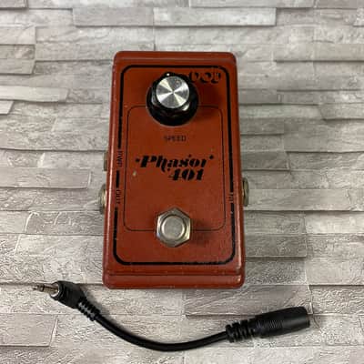 DOD Phasor 401 1970s - Maroon image 1