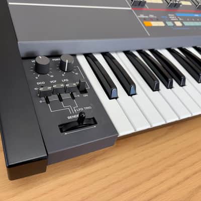✅ Sale ✅ Roland Juno-106  ✅ incl Original Hard Case  ✅Perfect Working image 5