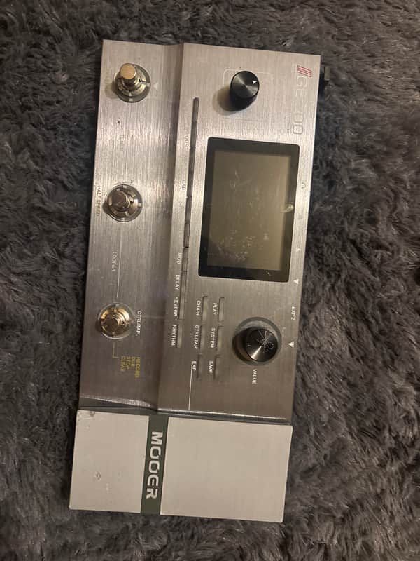 Mooer GE-200 Guitar Multi-Effects