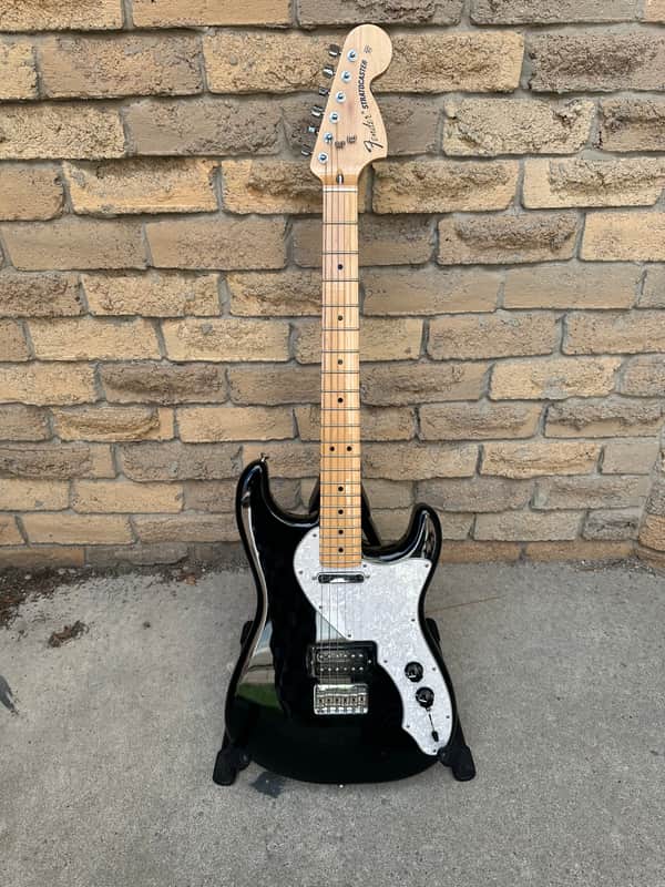 Fender Pawn Shop '70s Stratocaster Deluxe 2013 - 2014 - Black