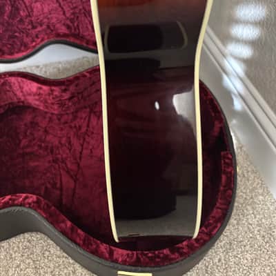 Taylor Builder’s Reserve VII - custom 522e Mahogany 12 fret Grand Concert 2012 - Shaded Edgeburst image 7