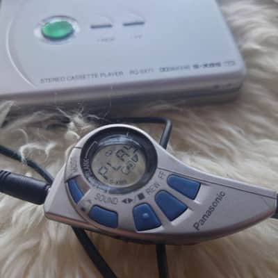 Panasonic rq-sx71 late 90s - Silver walkman portable cassette player image 4