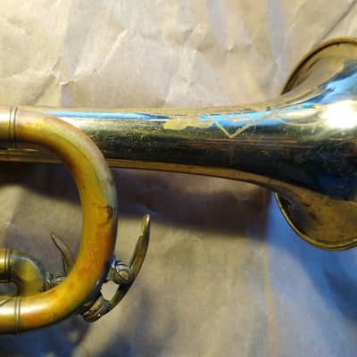 LaMonte Superior trumpet, USA, w/ Case/MP, Good playing condition with wear/dent image 6