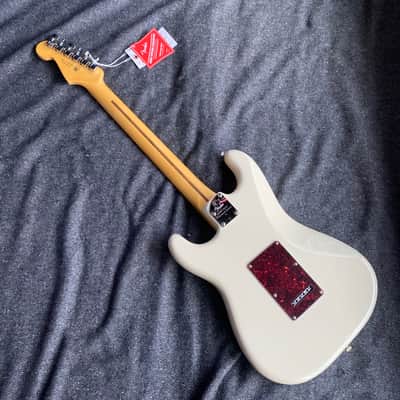 Fender American Professional II Stratocaster Maple 2021 Olympic White US210082665 image 8