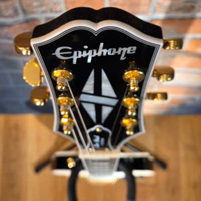 Epiphone 2022 Les Paul Custom Limited Edition Ivory White image 3