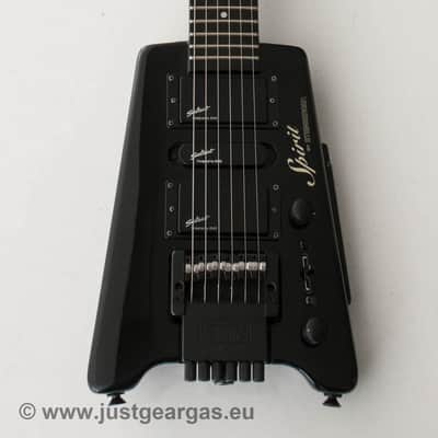 Steinberger Spirit 80's Original run, Phenolic Fretboard w/original Gigbag image 4