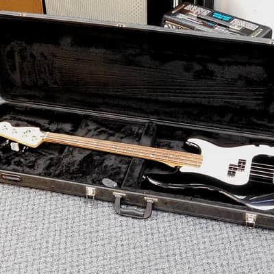 2021 Fender Player Precision Electric Bass w/Case! Gloss Black! VERY NICE!!! image 1
