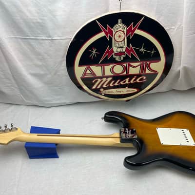 Fender Buddy Guy Stratocaster Guitar with Case 1999 - 2-Color Sunburst / Maple fingerboard image 15